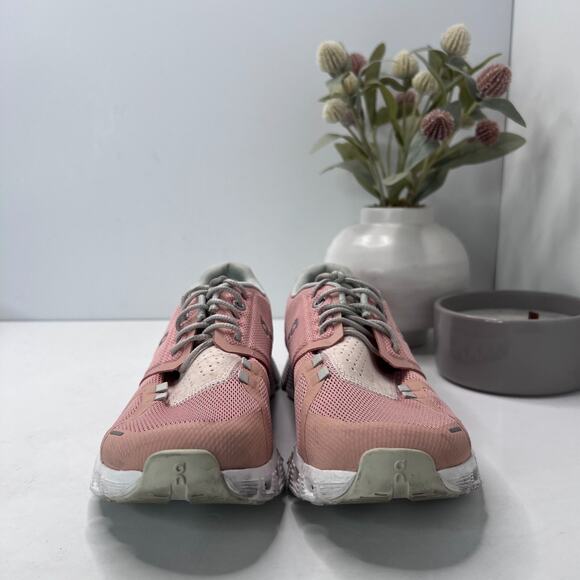 On Running Pink and White Women's Sneakers - Picture 3 of 10